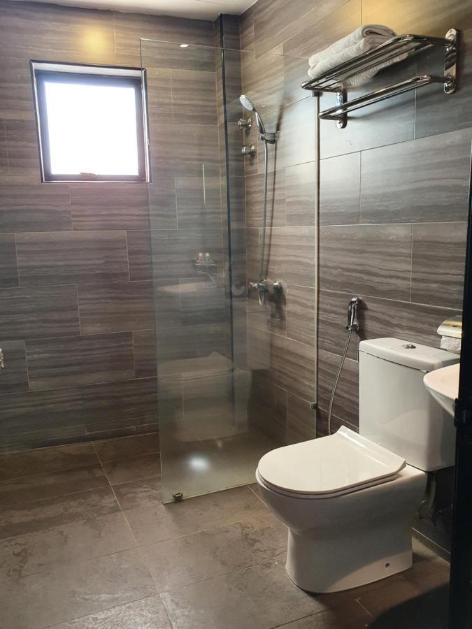 See Foo Hotel Bidur Екстериор снимка