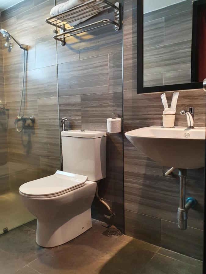 See Foo Hotel Bidur Екстериор снимка